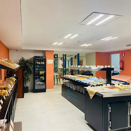 Jazmines Hotel